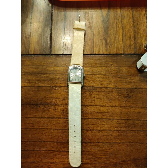 Vintage Ivory Coach Buckle Watch Not Working Signature Strap As Is - Picture 1 of 7